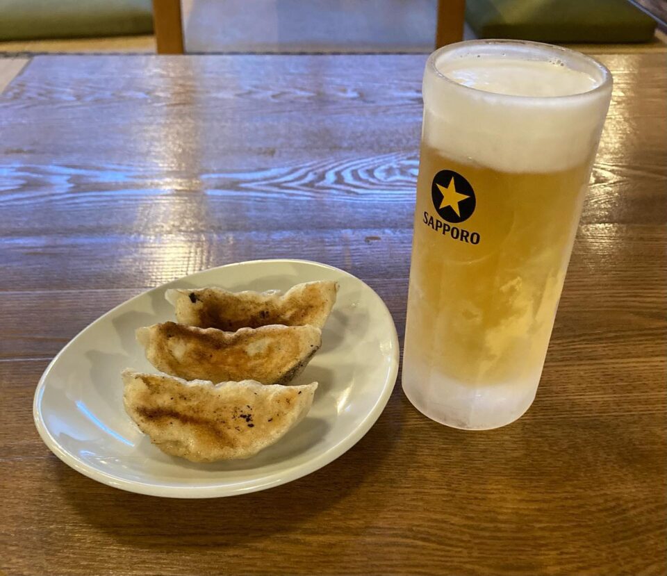 ジャンボ餃子とビール